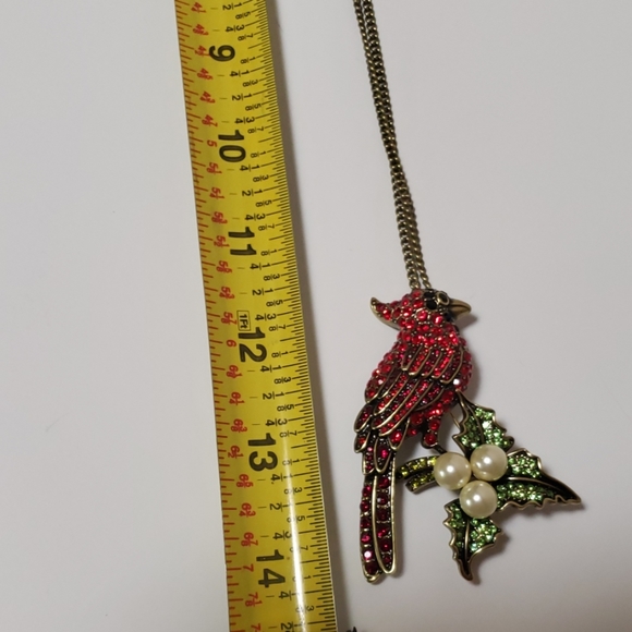 Bronze Tone Cardinal Brooch / Pin with Chain - Picture 5 of 7